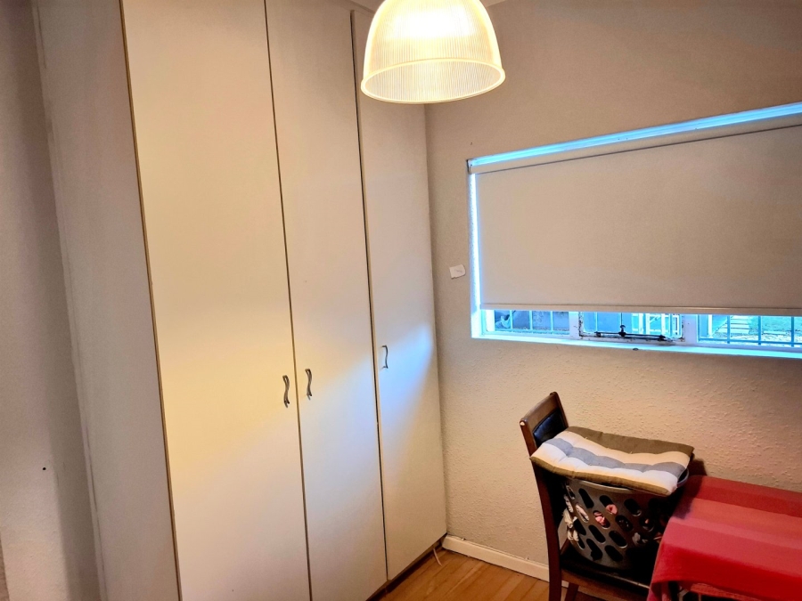 4 Bedroom Property for Sale in Oakdale Western Cape